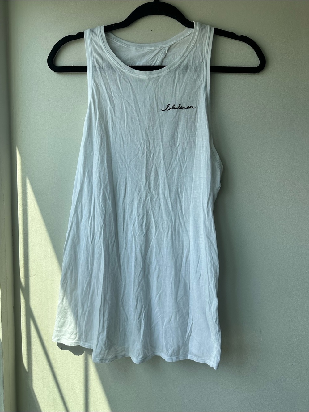 Lululemon Open Back Tank in White Size 8-10